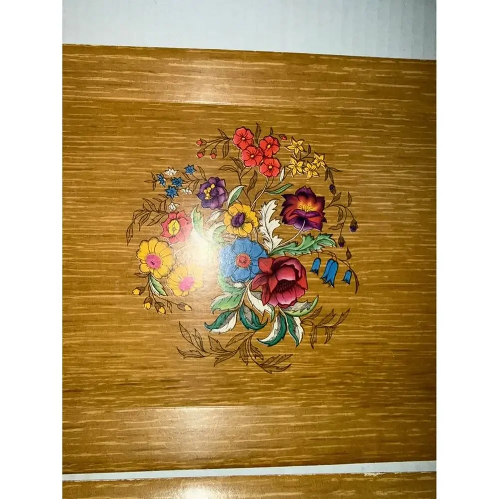 c1940s-1950s 4 HASKO TRAYS COLORFUL FLORAL BOUQUET (4 WITH FLAW SEE PICS)